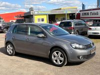 Gebraucht VW Golf VI Team 105 PS (77 kW) 2010 Grau Kleinwagen