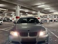 Gebraucht BMW 325 218 PS (160 kW) 2005 Grau Limousine