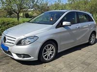 Gebraucht Mercedes B200 156 PS (114 kW) 2012 Grau Kleinwagen