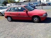 Second-hand Opel Astra 75 CP (55 kW) 1996 Roșu Berlinǎ