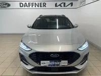 Gebraucht Ford Focus ST-Line X 125 PS (91 kW) 2023 Polarsilber metallic Limousine