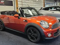 Gebraucht Mini Cooper Cabriolet 122 PS (89 kW) 2013 Orange Cabrio