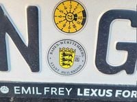 Gebraucht Lexus UX 250h 184 PS (135 kW) 2022 Schwarz SUV