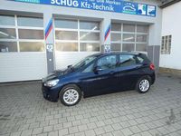Gebraucht BMW 218 Advantage 150 PS (110 kW) 2015 Imperialblau brillanteffekt Van / Kleinbus