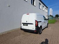 Gebraucht Renault Rapid 66 kW (90 PS) 2022 Weiss
