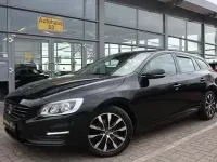 Gebraucht Volvo V60 Linje Svart 150 PS (110 kW) 2017 Schwarz Kombi