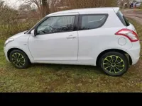 Usata Suzuki Swift 93 CV (68 kW) 2013 Bianco Utilitaria