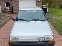 Używany Renault R5 73 KM (53 kW) 1989 Szary Hatchback