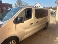 Gebraucht Opel Vivaro S 125 PS (91 kW) 2018 Silber Van / Kleinbus