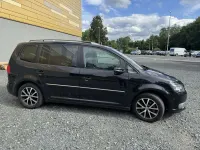 Gebraucht VW Touran Highline 105 PS (77 kW) 2010 Schwarz Van / Kleinbus