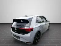 Gebraucht VW ID.3 Pro 150 kW (204 PS) 2024 Mondsteingrau Kleinwagen