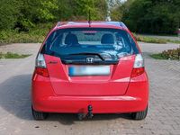 Second-hand Honda Jazz 100 CP (73 kW) 2009 Roșu Hatchback