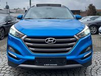 gebraucht Hyundai Tucson 4x4 NAVI-AUTOMA-LEDER-AHK-SCHIEBEDACH-SHZ