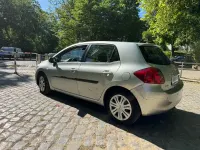 Gebraucht Toyota Auris 126 PS (92 kW) 2009 Silber Kleinwagen