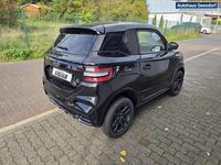 Ny Ligier JS50 2026 Svart Halvkombi