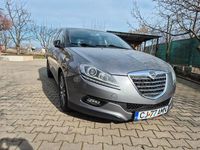 Gebraucht Lancia Delta Gold 120 PS (88 kW) 2012 Grau Kleinwagen