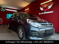 Używany Kia Rio 109 KM (80 kW) 2017 Szary Sedan/Limuzyna
