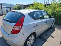 Gebraucht Hyundai i30 109 PS (80 kW) 2010 Grau Limousine