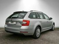 gebraucht Skoda Octavia Combi Ambition 2.0 TDI DSG Navi SHZ PDC