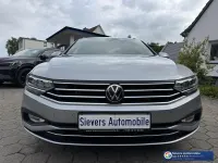 Gebraucht VW Passat Business 200 PS (147 kW) 2023 Pyritsilber Kombi