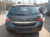 Gebraucht Opel Astra Innovation 90 PS (66 kW) 2009 Grau Limousine