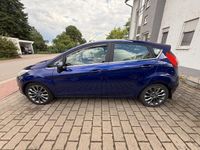 Gebraucht Ford Fiesta Titanium 101 PS (74 kW) 2013 Blau Kleinwagen