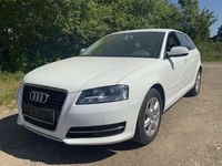 Gebraucht Audi A3 Attraction 125 PS (91 kW) 2011 Limousine