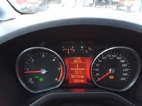 Gebraucht Ford S-MAX Titanium 140 PS (102 kW) 2012 Weiß metallic Van / Kleinbus