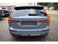 gebraucht Volvo V60 B4 Plus Bright,Panorama,ACC,Leder,Kamera,LED