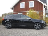 Gebraucht Volvo V60 R-Design 190 PS (139 kW) 2016 Schwarz Kombi