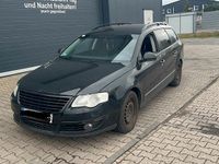 Gebraucht VW Passat 140 PS (102 kW) 2008 Schwarz Kombi