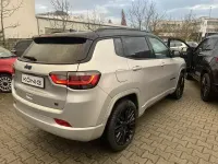 Second-hand Jeep Compass 239 CP (175 kW) 2022 Negru SUV