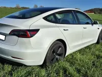 Gebraucht Tesla Model 3 RWD 208 kW (283 PS) 2023 Weiß Limousine