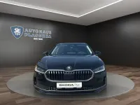 Gebraucht Skoda Superb Selection 193 PS (141 kW) 2025 Ebony schwarz Kombi