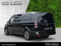 Gebraucht Mercedes V220 Style 163 PS (119 kW) 2024 Schwarz Van / Kleinbus