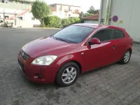 Gebraucht Kia ProCeed 105 PS (77 kW) 2008 Rot Kleinwagen