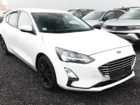 Gebraucht Ford Focus Titanium 150 PS (110 kW) 2019 Frostweiß Limousine