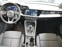 Gebraucht Audi A3 Sport 116 PS (85 kW) 2021 Blau Limousine