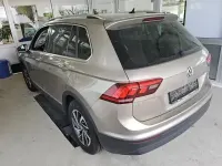 Gebraucht VW Tiguan Sound 150 PS (110 kW) 2017 Titanium beige metallic SUV