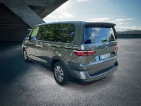 Gebraucht VW Multivan Life 150 PS (110 kW) 2025 Indiumgrau Van / Kleinbus