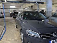 Gebraucht VW Passat Comfortline 140 PS (102 kW) 2012 Grau Kombi
