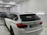 Gebraucht BMW 318 150 PS (110 kW) 2017 Weiß Kombi