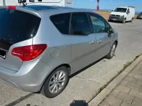 Gebraucht Opel Meriva 120 PS (88 kW) 2012 Silber Van / Kleinbus