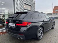 Gebraucht BMW 530 M Sport 252 PS (185 kW) 2021 Schwarz Kombi