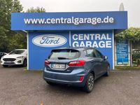 Gebraucht Ford Fiesta Titanium 125 PS (91 kW) 2024 Chroma blau metallic Kleinwagen