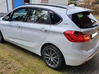 gebraucht BMW 225 xe Sport-Line mit LED, 8-fach Alu-Bereifung, Komfortschließung, M-Lederlenkrad