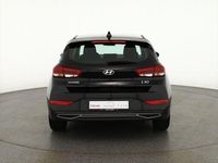 Gebraucht Hyundai i30 Trend 120 PS (88 kW) 2024 Schwarz Limousine