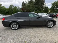 Gebraucht BMW 528 Sport Line 258 PS (189 kW) 2010 Sophistograu Limousine