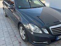 Gebraucht Mercedes E300 231 PS (169 kW) 2011 Schwarz Kombi