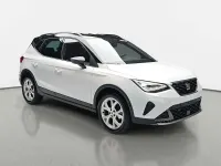 Neu Seat Arona FR 116 PS (85 kW) 2026 Glacial weiß/schwarz metallic SUV